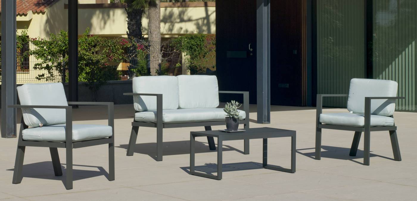 Conjunto Aluminio Luxe Azores-7 - Conjunto de aluminio luxe: 1 sofá de 2 plazas + 2 sillones + 1 mesa de centro + cojines. Disponible en color blanco y antracita.