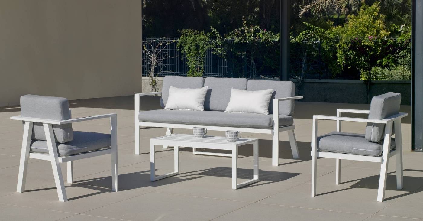 Conjunto de aluminio luxe: 1 sofá de 3 plazas + 2 sillones + 1 mesa de centro + cojines. Disponible en color blanco y antracita.