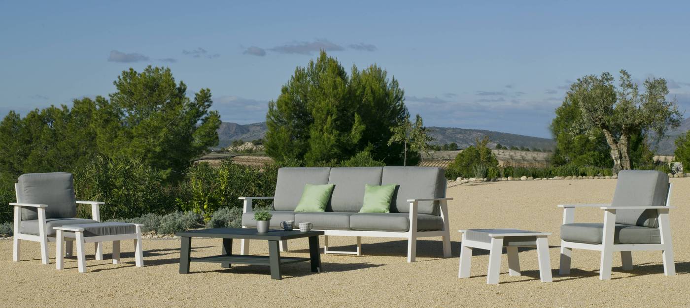 Set Aluminio Luxe Eliat-10 - Lujoso conjunto de aluminio: 1 sofá de 3 plazas + 2 sillones + 2 reposapiés + 1 mesa de centro + cojines. Estructura de color blanco, antracita o champagne.