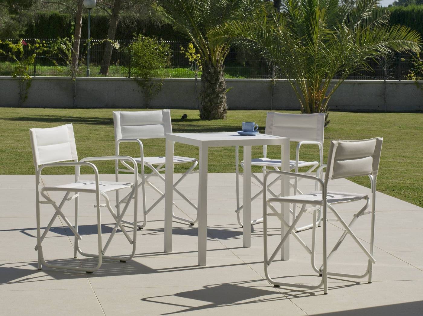 Set Aluminio Melea-Badúa 65-4 - Conjunto aluminio luxe: Mesa cuadrada 65 cm + 4 sillones plegables. Disponible en color blanco o antracita.