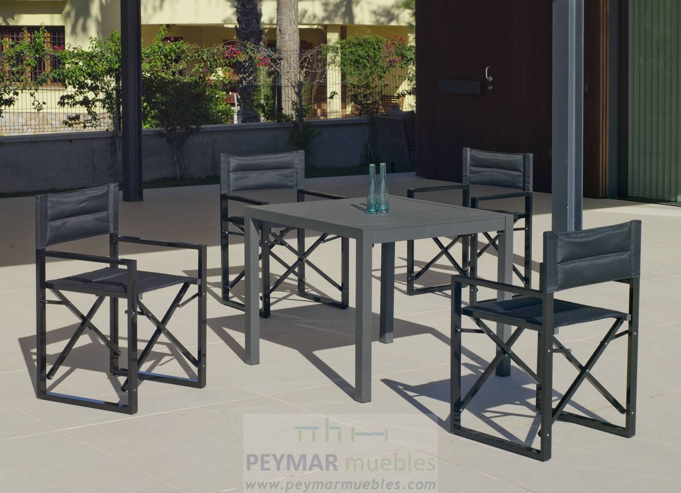 Set Aluminio Palma-Sinara 90-4 - Conjunto aluminio luxe: Mesa cuadrada 90 cm + 4 sillones plegables. Disponible en color blanco o antracita.