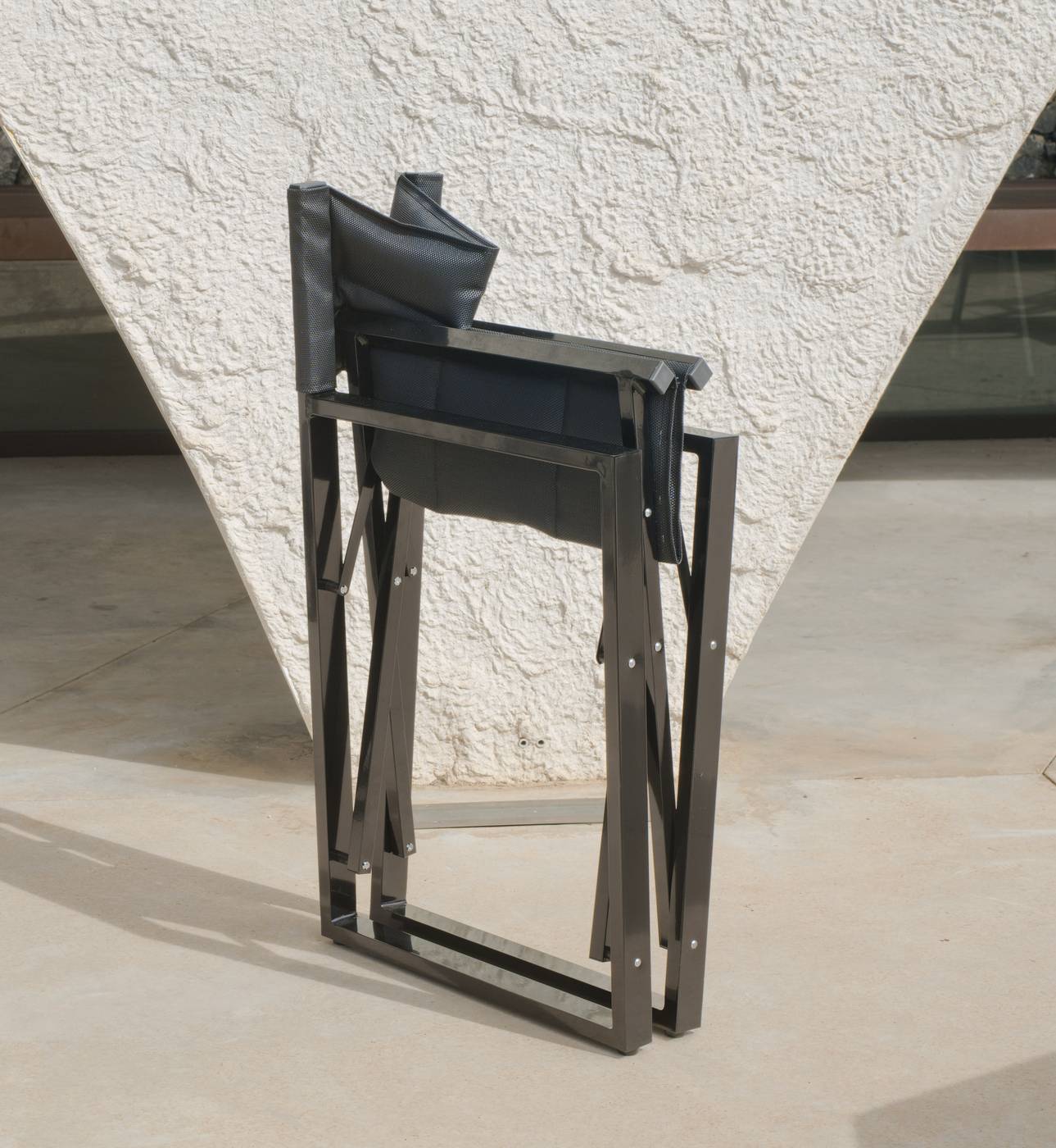 Sillón Plegable Aluminio Sinara - Sillón de director plegable, de color blanco o antracita, con asiento y respaldo acolchado de textilen