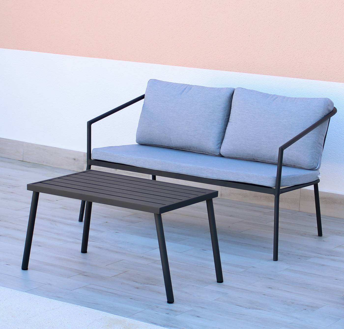 Set Aluminio Bermudas-7 - Conjunto: 1 sofá 2 plazas + 2 sillones + 1 mesa de centro + cojines. Estructura aluminio color blanco o antracita.