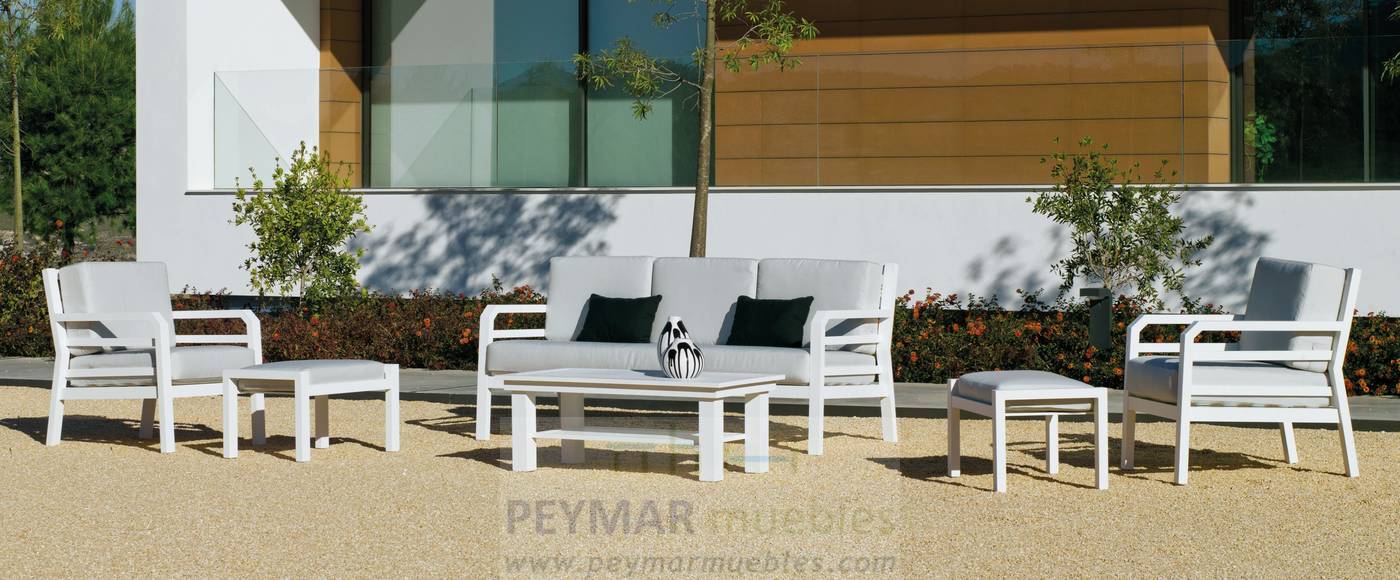 Sofá Aluminio Luxe Camelia-3 - Sofá lujo 3 plazas con cojines gran confort desenfundables. Disponible en color blanco, antracita, champagne, plata o marrón.