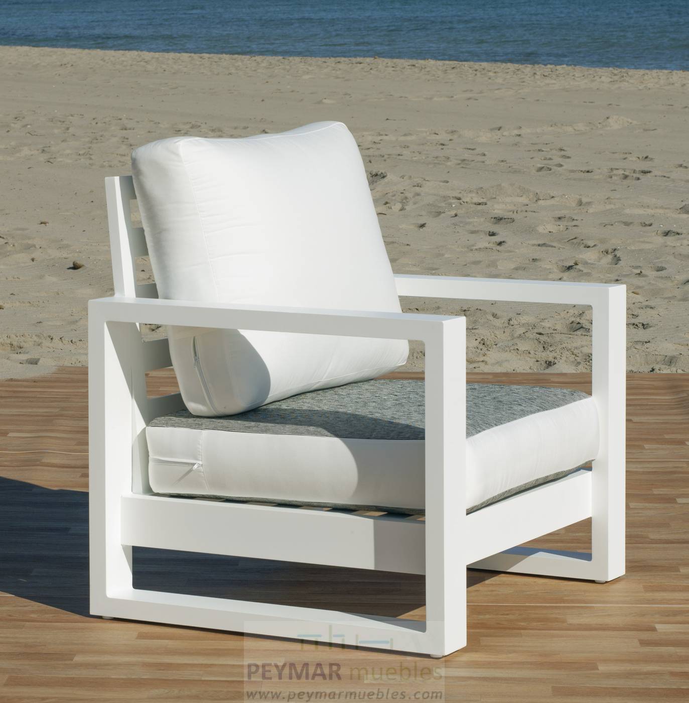 Set Aluminio Luxe Cartago-7 - Conjunto lujoso y robusto de aluminio: 1 sofá de 2 plazas + 2 sillones + 1 mesa de centro. Disponible en color blanco, antracita, champagne, plata o marrón.