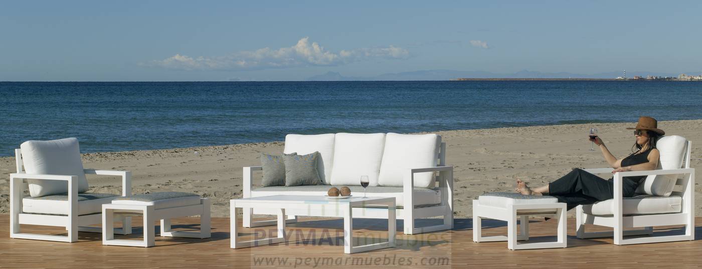 Taburete Aluminio Luxe Cartago - Taburete/Reposapiés lujoso, robusto, 100 % aluminio. Disponible en color blanco, antracita, champagne, plata o marrón.