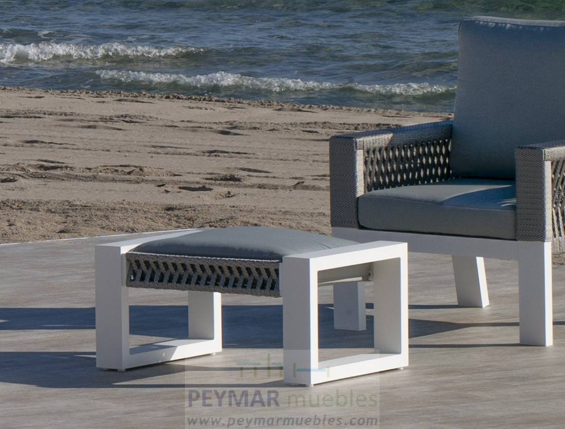 Set Aluminio Estambul-9 - Conjunto aluminio-cuerda: 1 sofá de 2 plazas + 2 sillones + 1 mesa de centro + 2 taburetes. Disponible en color blanco, gris, marrón o champagne.