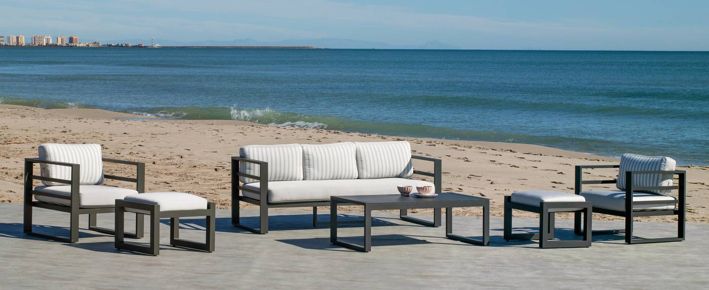 Set Aluminio Dalas-8 - Conjunto de aluminio para jardín o terraza: sofá 3 plazas + 2 sillones + mesa de centro. Disponible en color blanco, antracita, champagne, plata o marrón.