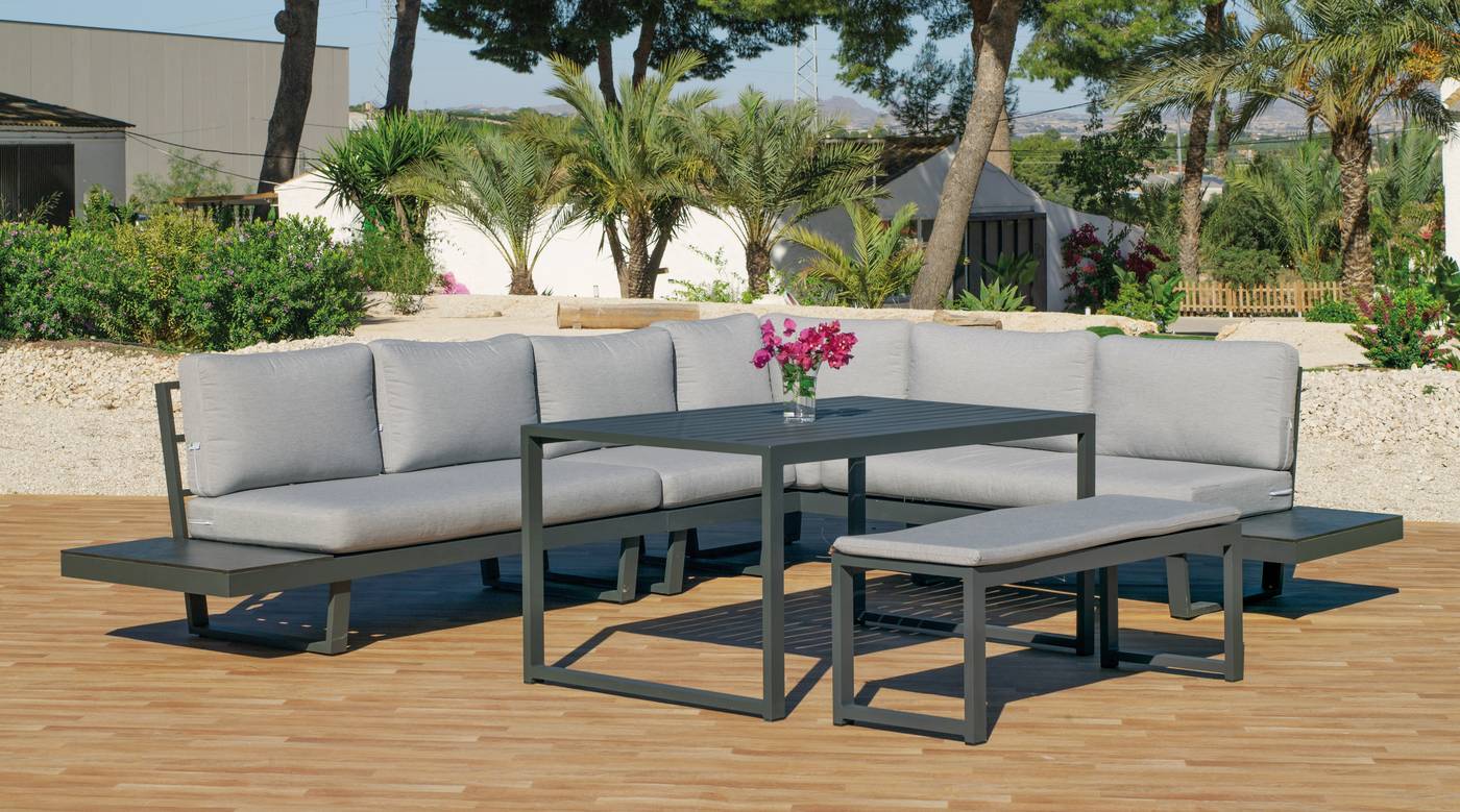 Rinconera luxe 6 plazas + mesa de centro alta + banco. Estructura robusta de aluminio color blanco o antracita.