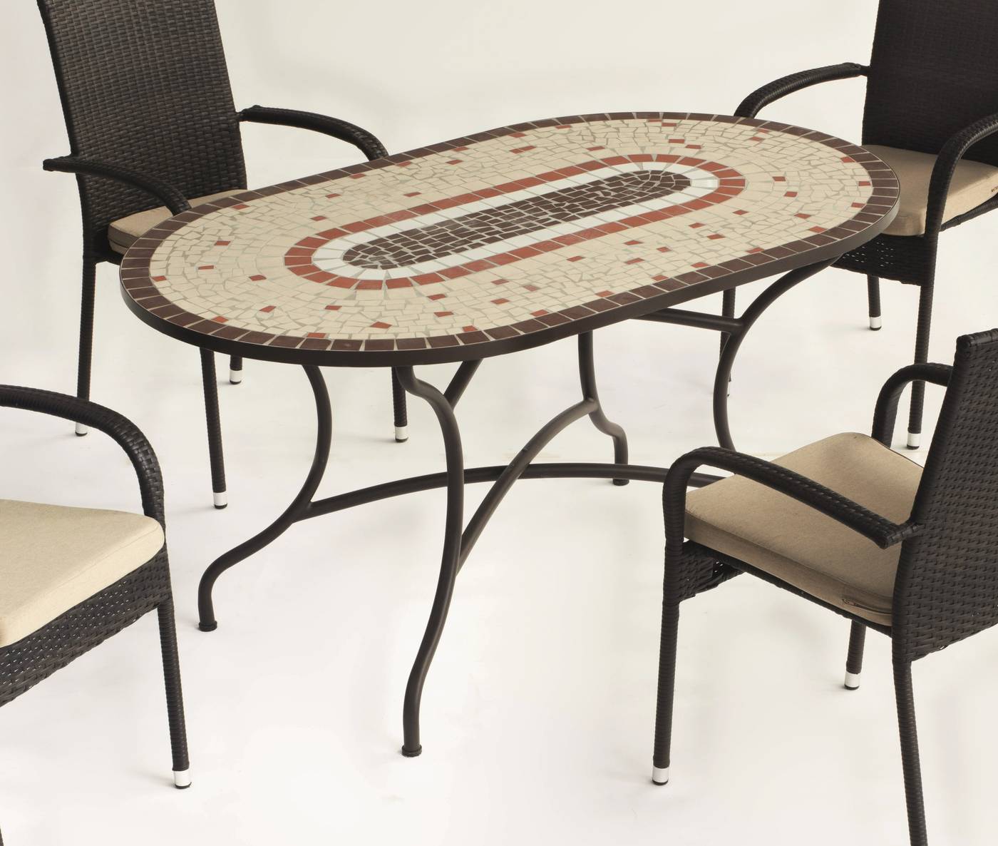 Conjunto Mosaico Malaya-Shifa - Conjunto de forja color bronce: mesa con tablero mosaico de 150 cm + 4 sillones con cojines asiento.<br/><br/><b>OFERTA VÁLIDA HASTA EL 31 DE MAYO O FIN DE EXISTENCIAS</b>.