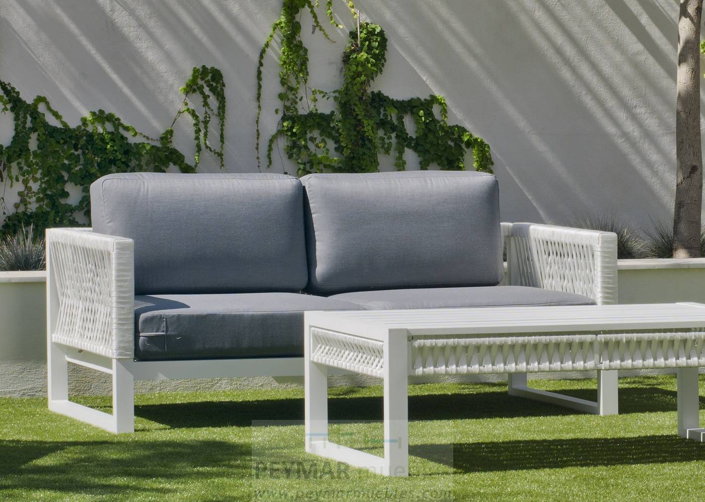 Set Aluminio Monterrey-7 - Conjunto aluminio-cuerda: 1 sofá de 2 plazas + 2 sillones + 1 mesa de centro. Colores disponibles: blanco, gris, marrón o champagne.