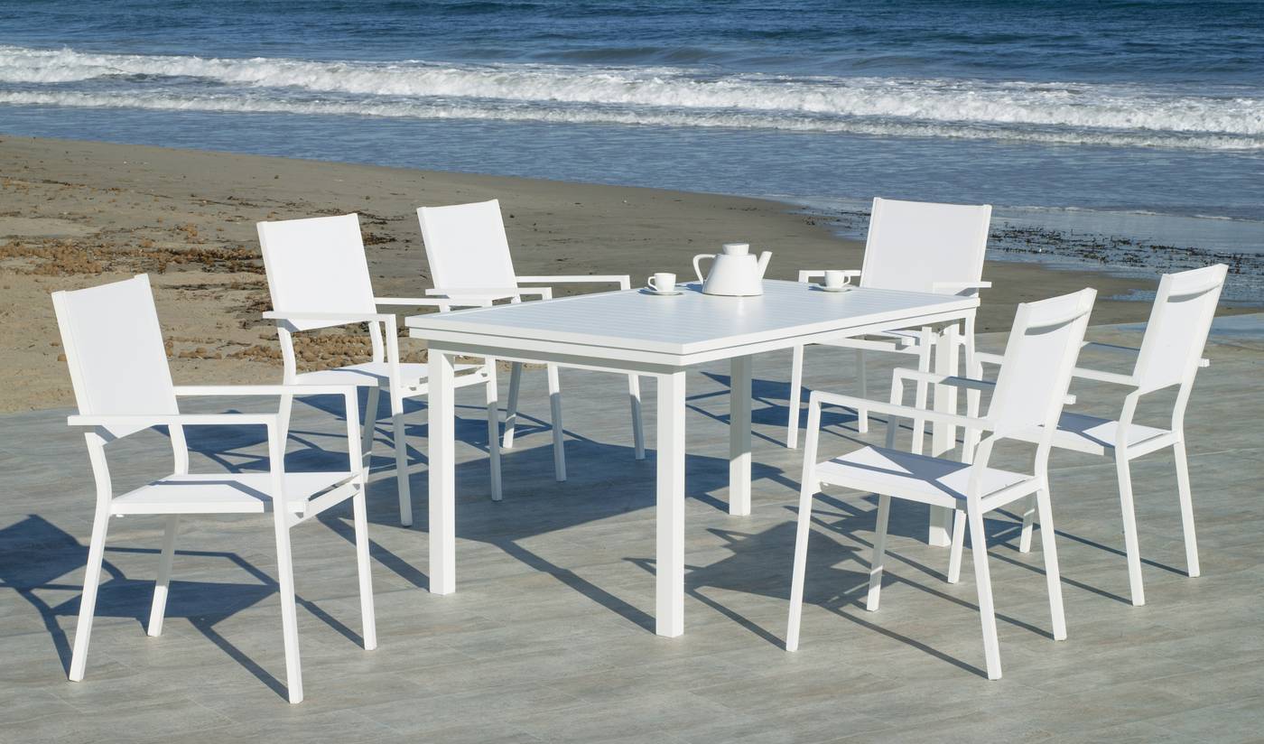 Conjunto de aluminio: Mesa de comedor plegable de 150 cm. + 4 sillones de textilen. Disponible en color blanco y antracita.