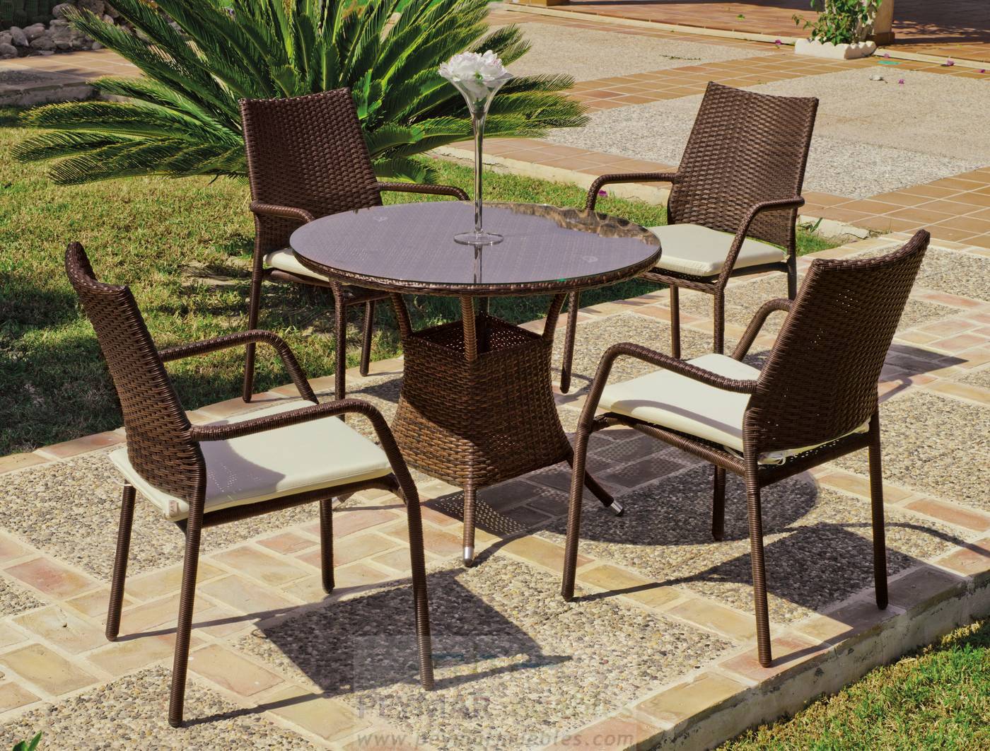 Conjunto Mesa + 4 Sillas Ber-90 de Hevea · Jardín/Terraza Ratán