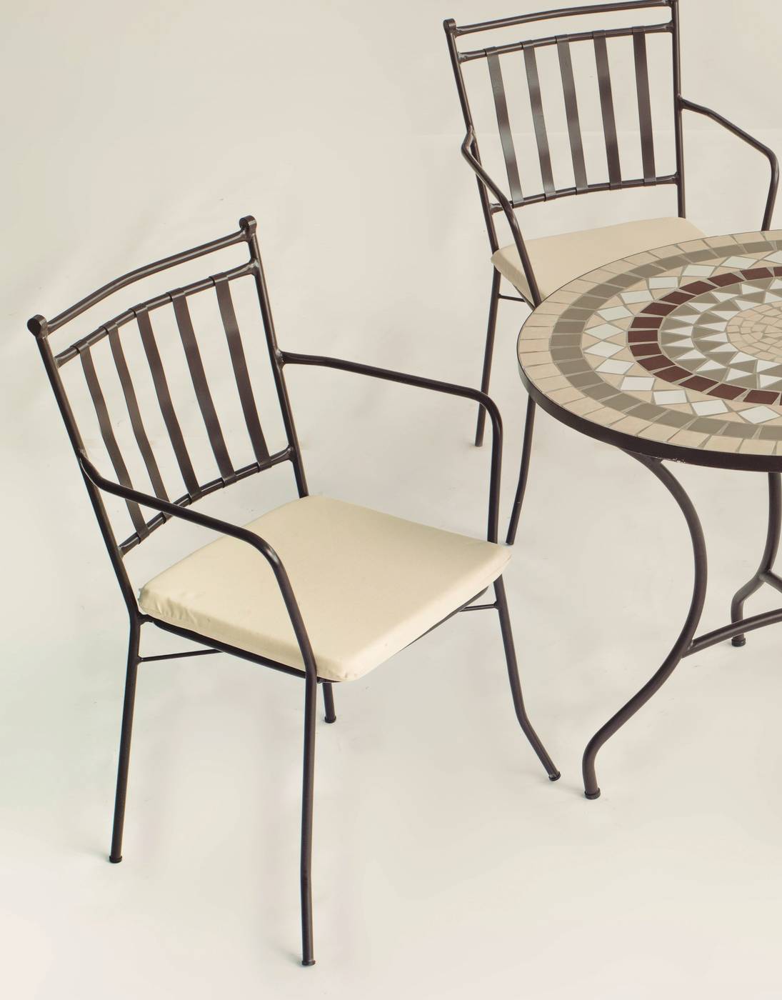 Conjunto Mosaico Camarines-Shifa - Conjunto de forja color bronce: mesa con tablero mosaico de 90 cm + 4 sillones con cojines asiento.