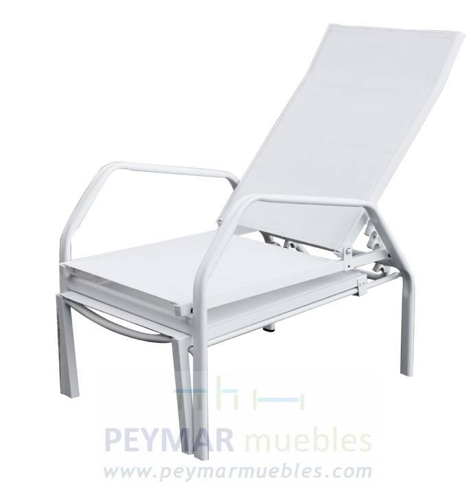 Cama/tumbona Aluminio Siena - Cama/tumbona apilable, con reposapiés oculto, de aluminio y textilen color blanco o antracita