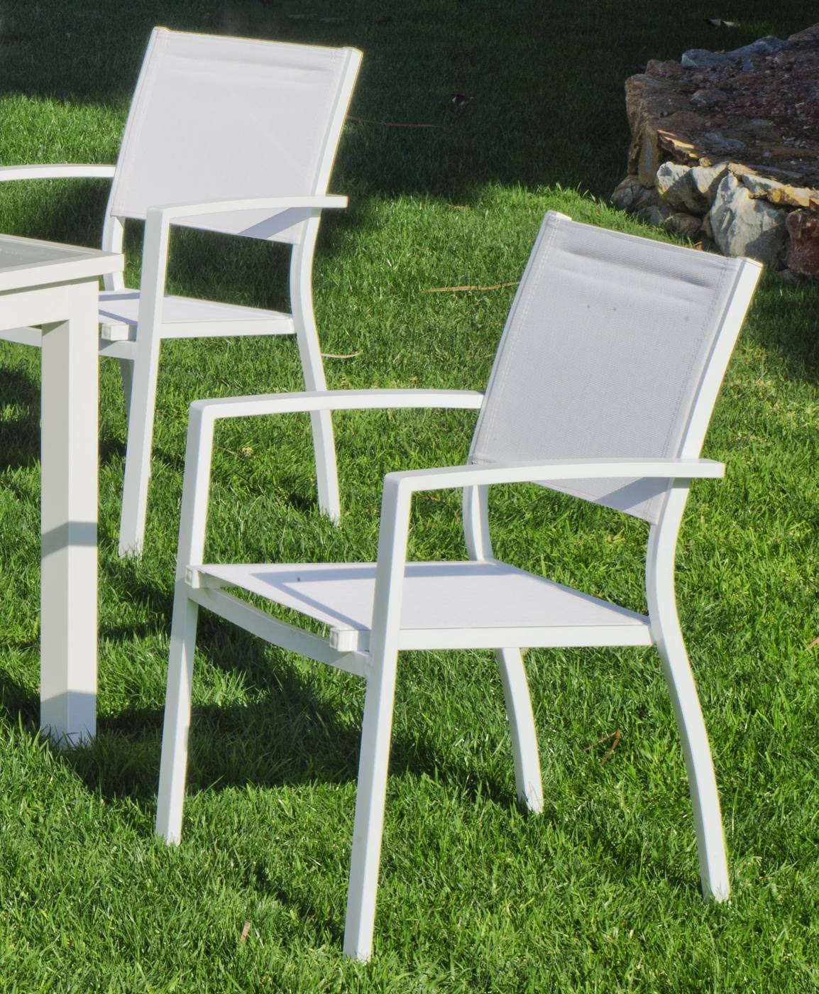 Sillón de jardín apilable, de aluminio color blanco, Textilen en asiento y respaldo blanco