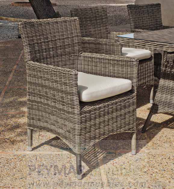 Set Ratán Borsalino Mesa O140 y 6 sillones - Conjunto de médula sintética calidad extra: mesa redonda de 140 cm.  con tapa de cristal templado + 6 sillones con cojín