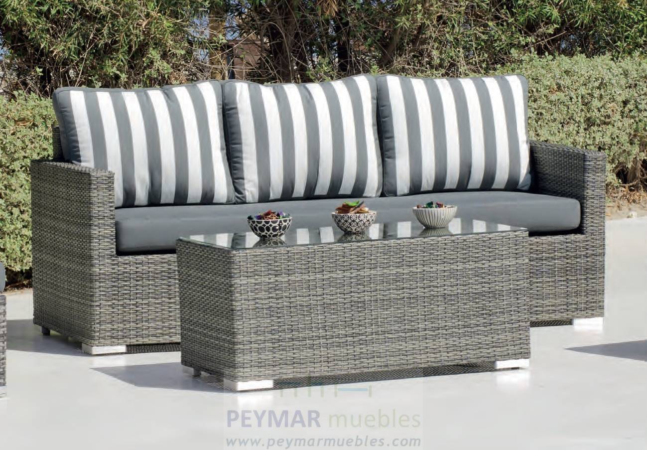 Conjunto Ratán Sintético Doha-10 - Cojunto de ratán sintético color mix-gris: 1 sofá 3 plazas + 2 sillones + 1 mesa de centro + 2 reposapiés. Cojines Dralón color gris.