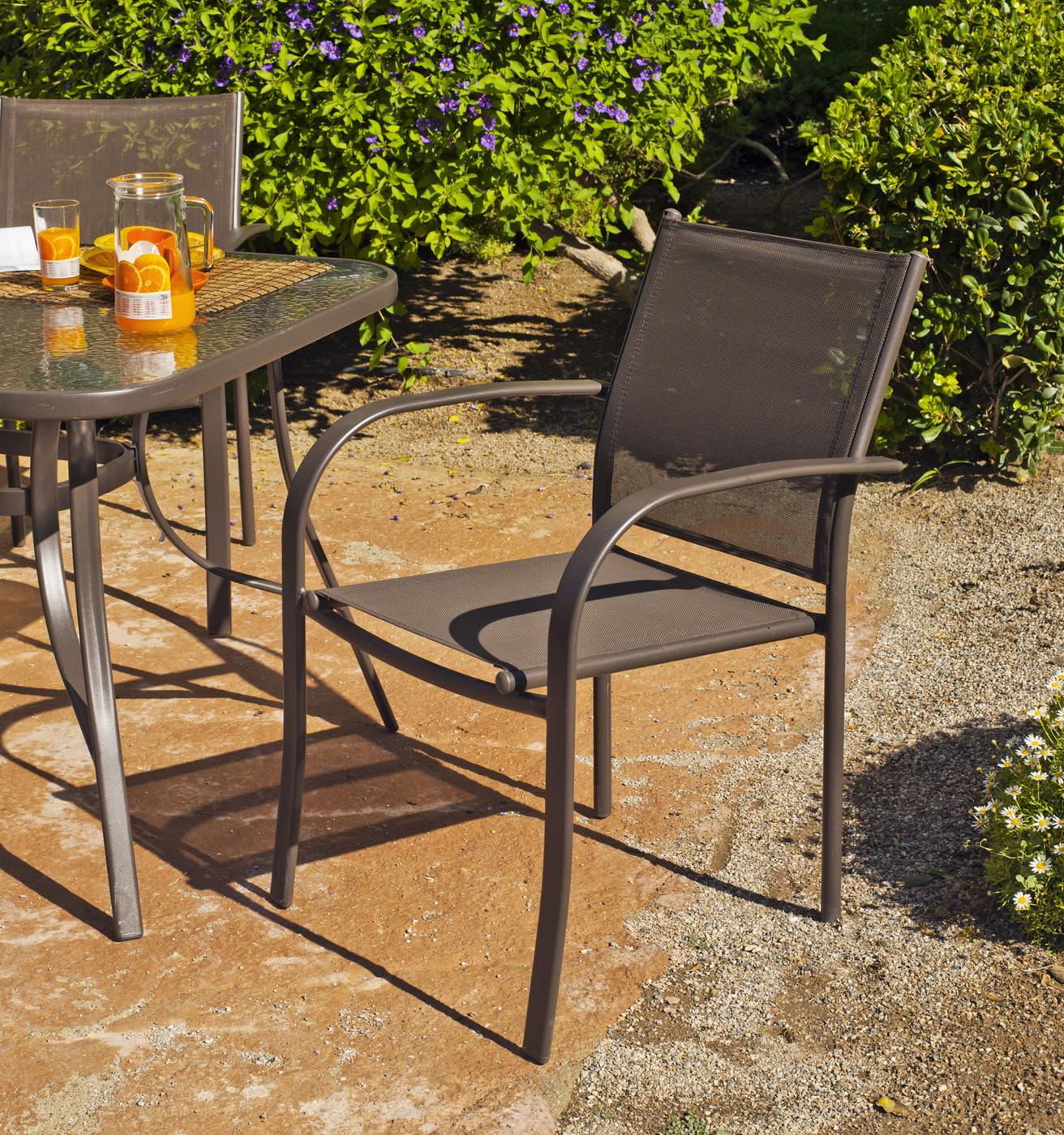Conjunto Acero Macao-Barcelona 90-4 - Conjunto de acero color bronce: mesa redonda de 90 cm. Con tapa de cristal templado + 4 sillones de acero y textilen
