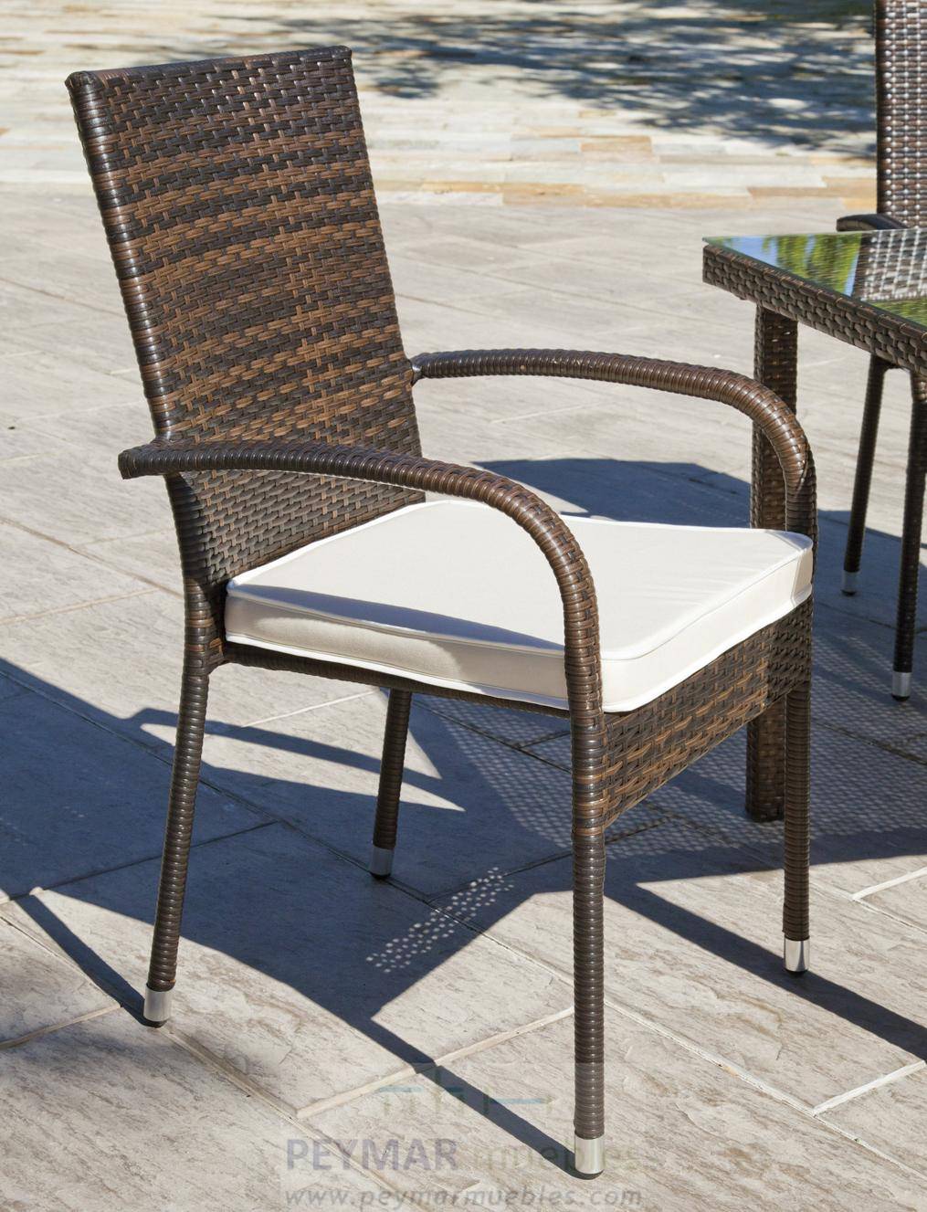 Conjunto Mosaico Bora-Bergamo - Conjunto de forja color bronce: mesa con tablero mosaico de 150 cm + 6 sillones con cojines asiento.